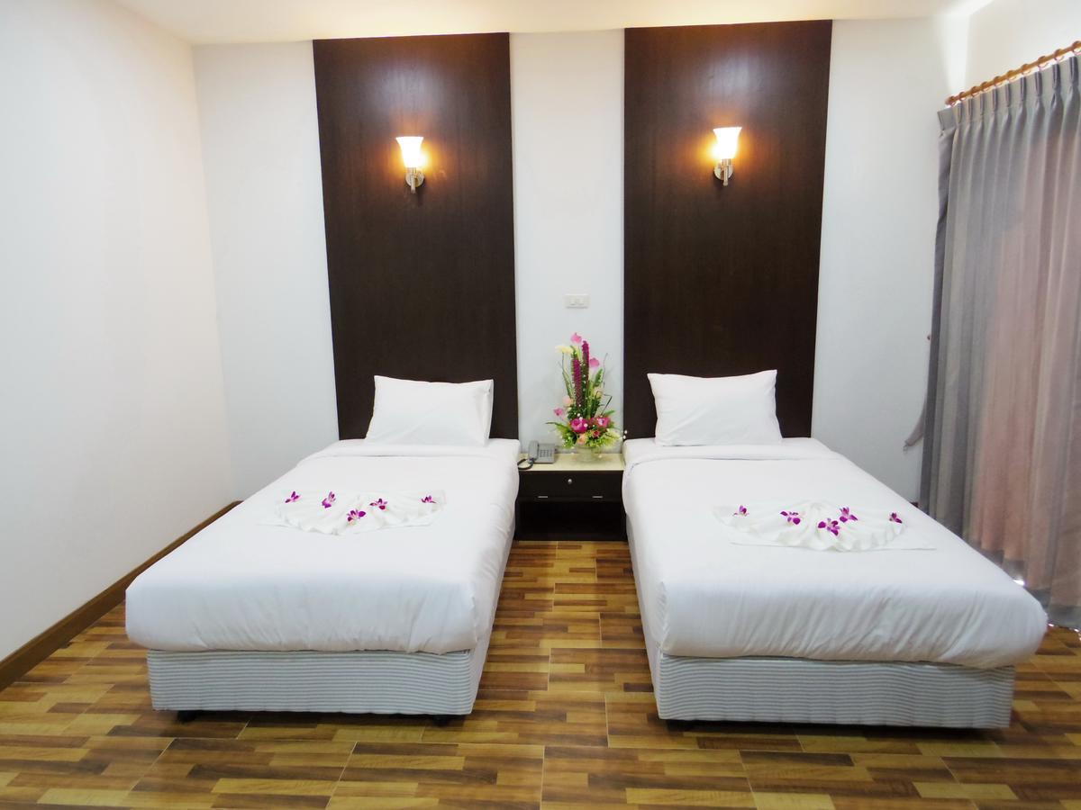 The Sr Residence Lampang Buitenkant foto